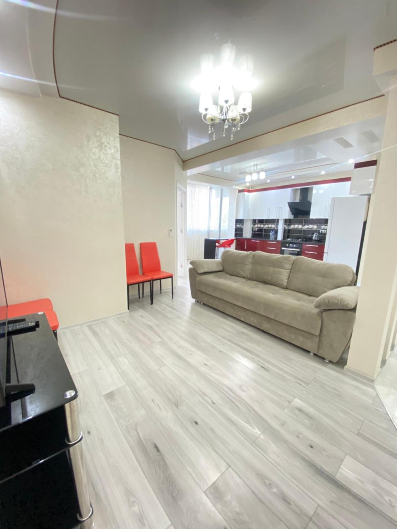 Rentnow Family Large Near Airport Apartment