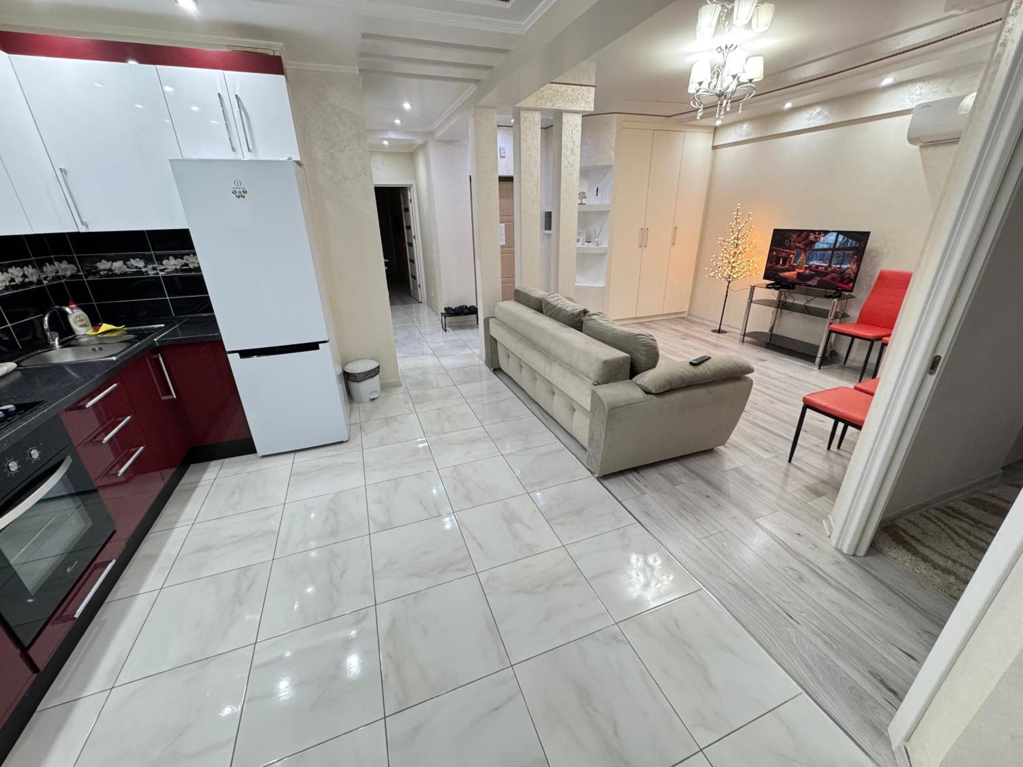 Rentnow Family Large Near Airport Apartment